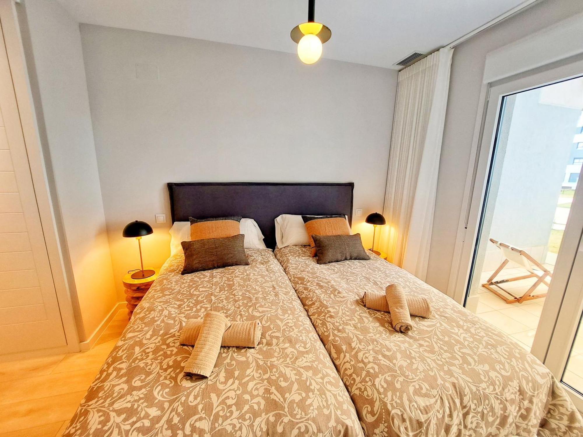 Residencial Camaleones By Ac Real Isla Canela